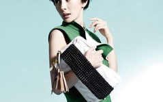 短发苗服写真,苗服写真中的民族韵味