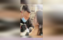 男朋友要私密照正常吗,情侣间亲密互动的正常边界